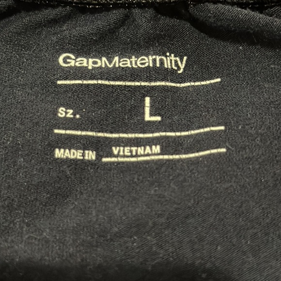 GAP - MATERNITY - Top - Picture 2 of 2